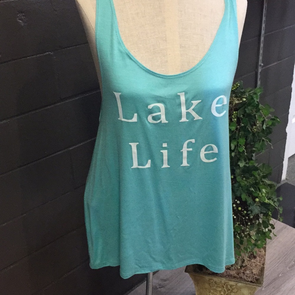 Boutique Triumph tank